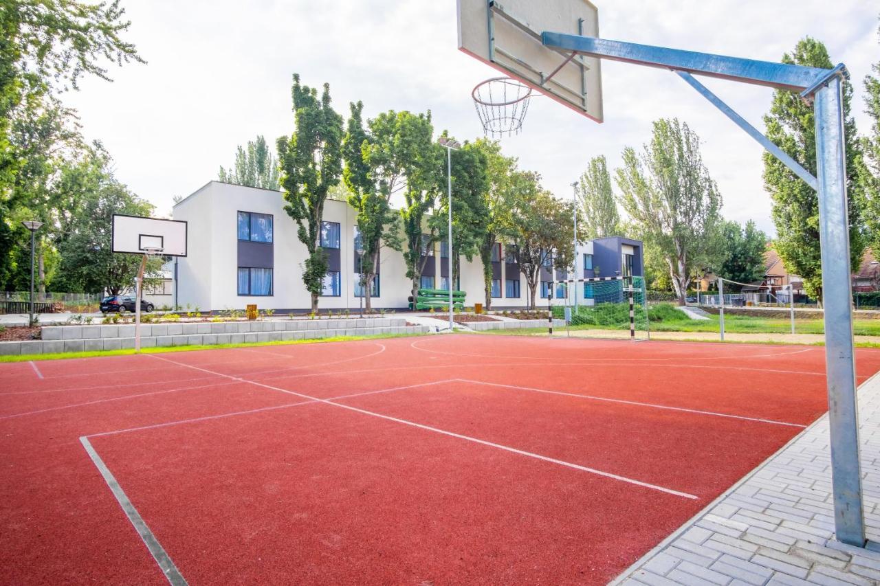 Ciszterci Rendezvenykoezpont Bed & Breakfast Balatonalmadi Exterior photo